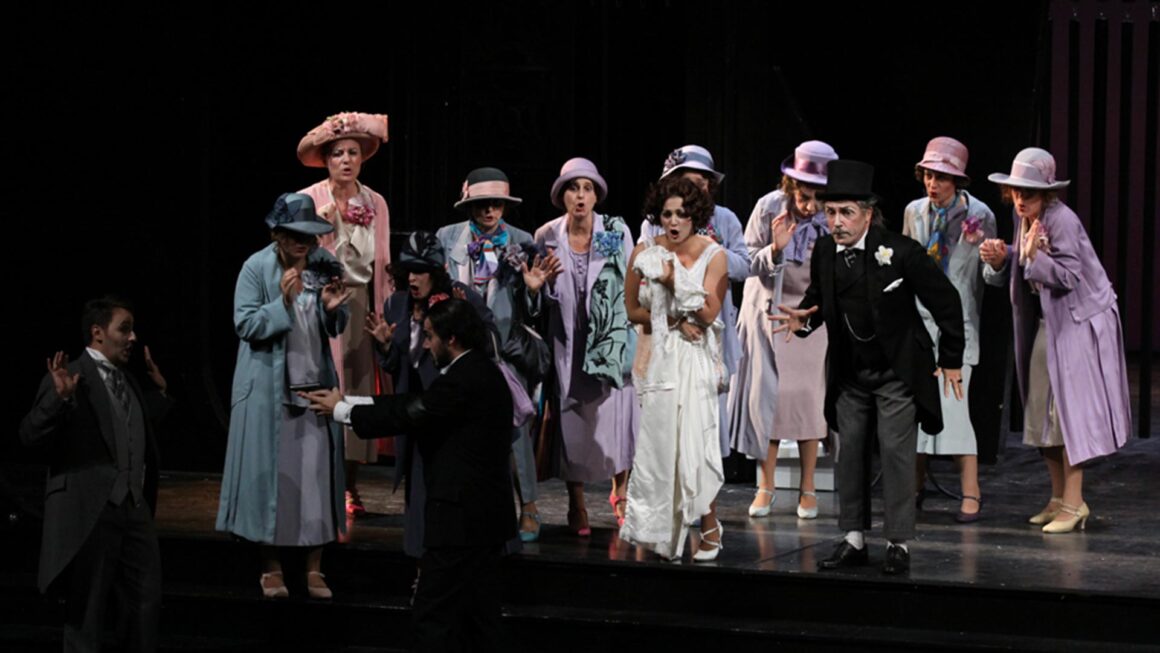 2011 Il cappello di paglia