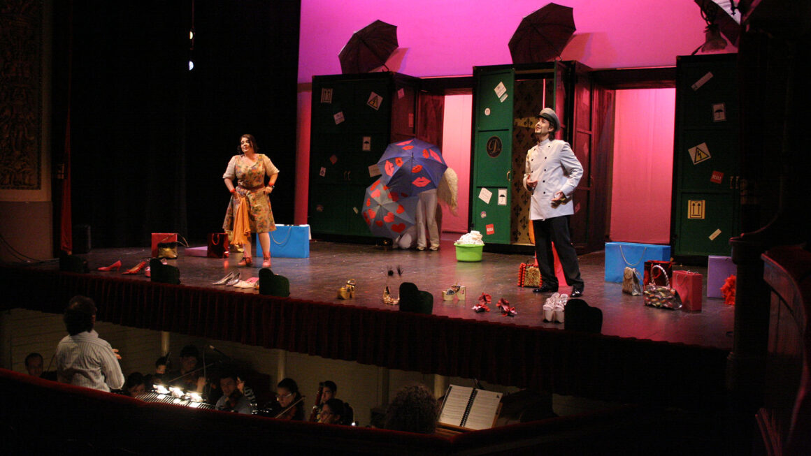 2008 La Cenerentola