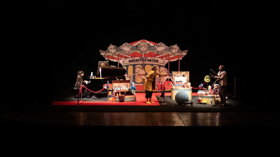 2020 Il guardiano e il buffone